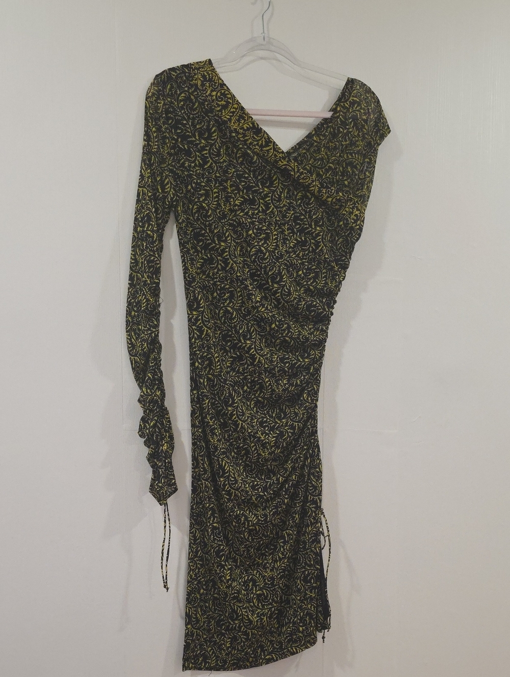 Diane Von Furstenberg Black and Olive Green One-Shoulder Ruched Dress